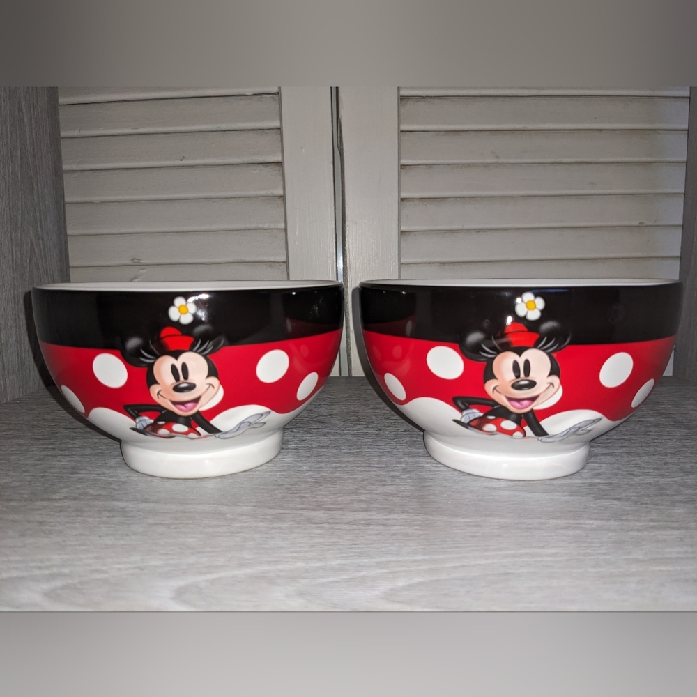 2 Disney Mickey Mouse Bowls